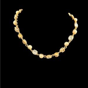 🧡10/$10 Paparazzi Elegant Gold Necklace with Crystal Accents
